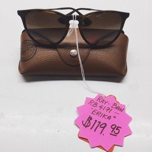 ‼️SOLD‼️ Ray-Ban Erika style sunglasses